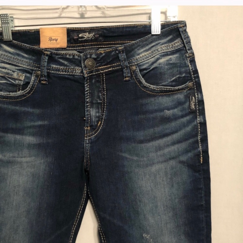 Brand new never worn high rise skinny silvers